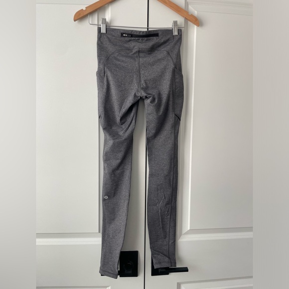 Lululemon Speed Up Tight *28" Sz 4 in Heathered Black - Picture 11 of 14